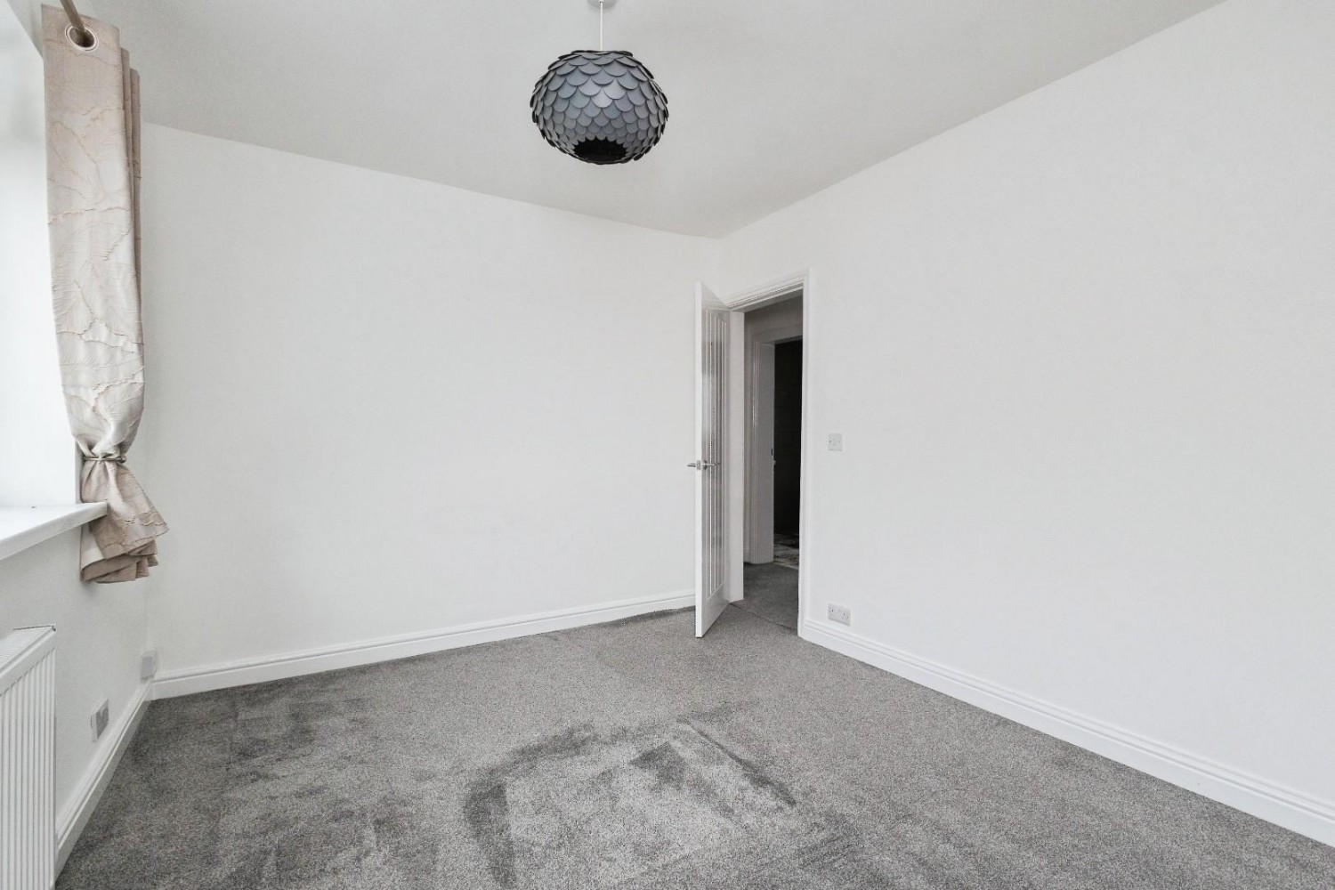 Mottram Old Road, Stalybridge, Cheshire , SK15 2SZ