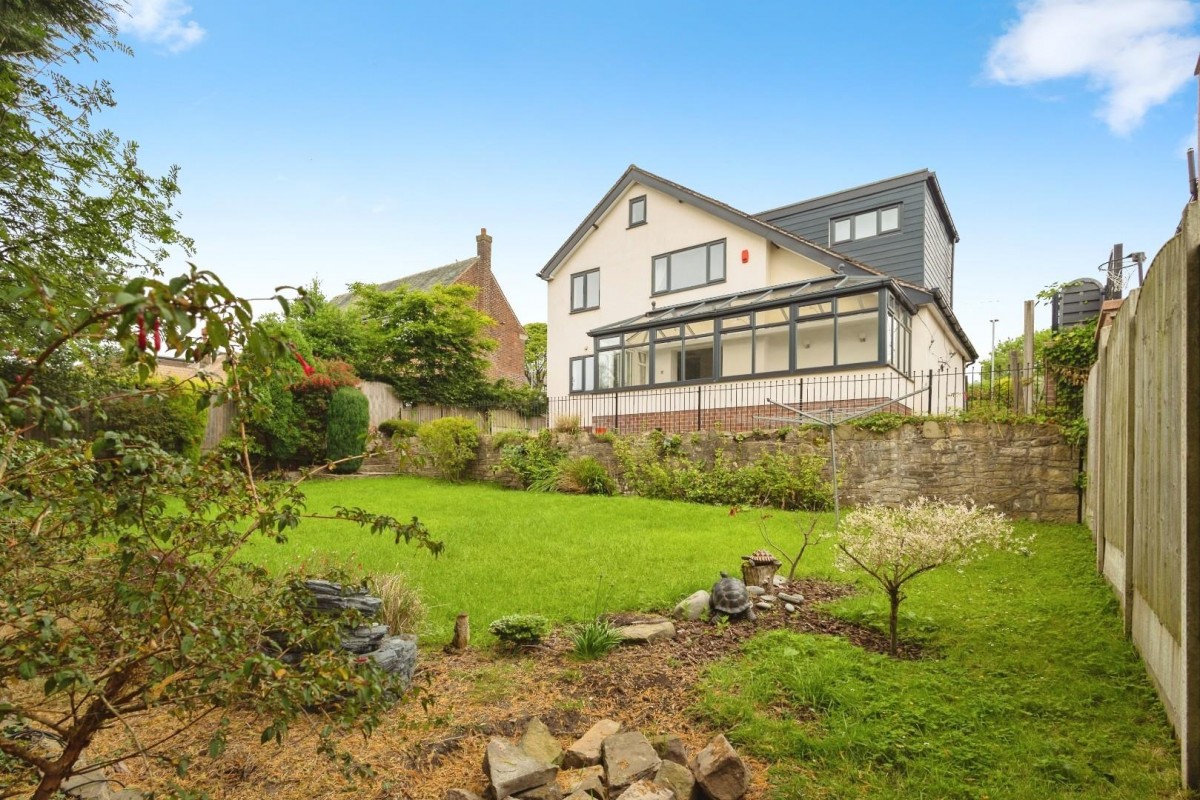 Mottram Old Road, Stalybridge, Cheshire , SK15 2SZ