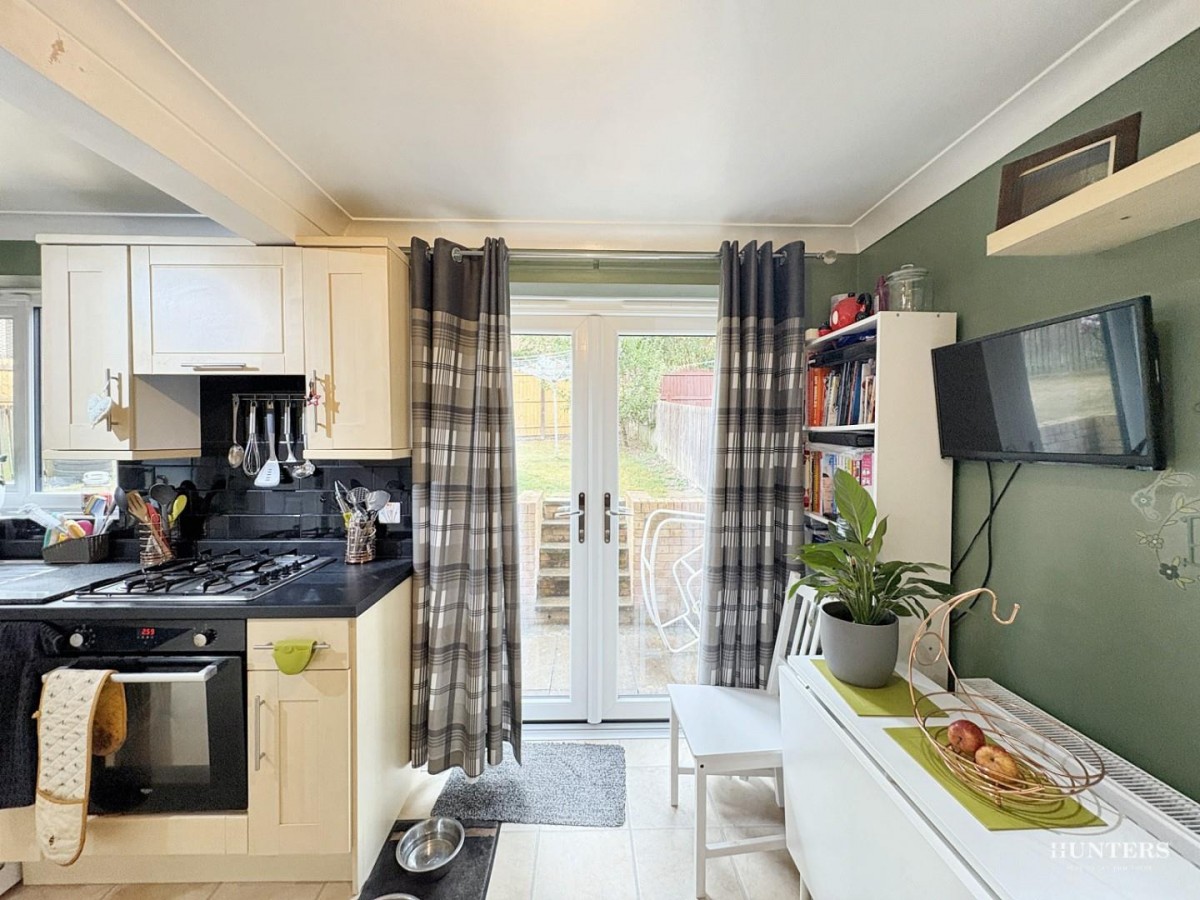 Aspen Grove, Dewsbury