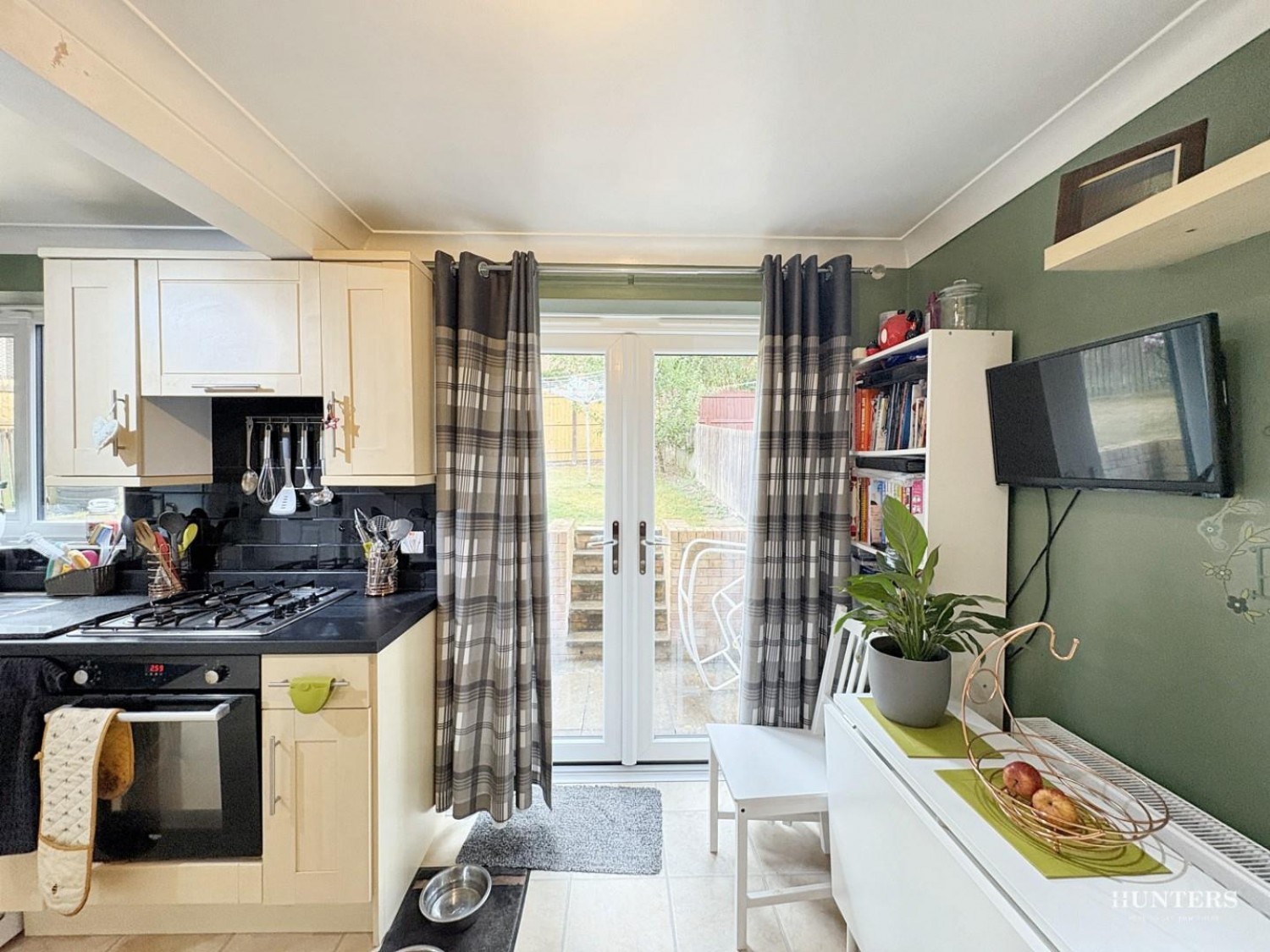 Aspen Grove, Dewsbury