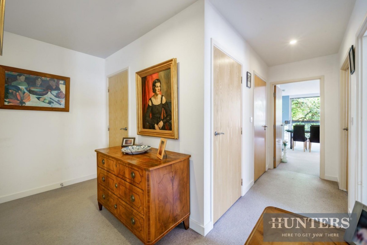 Union Lane, Isleworth