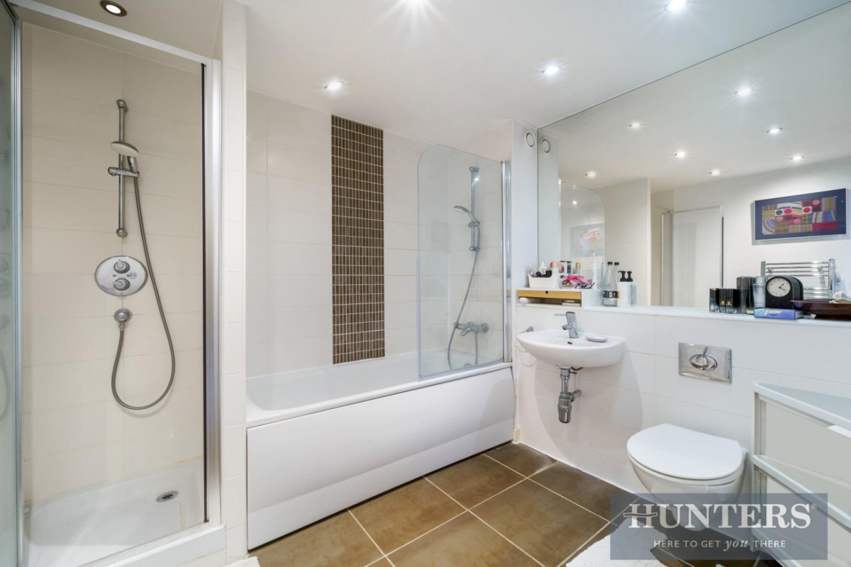 Union Lane, Isleworth