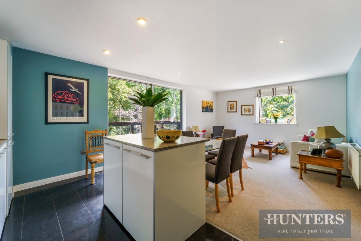 Union Lane, Isleworth