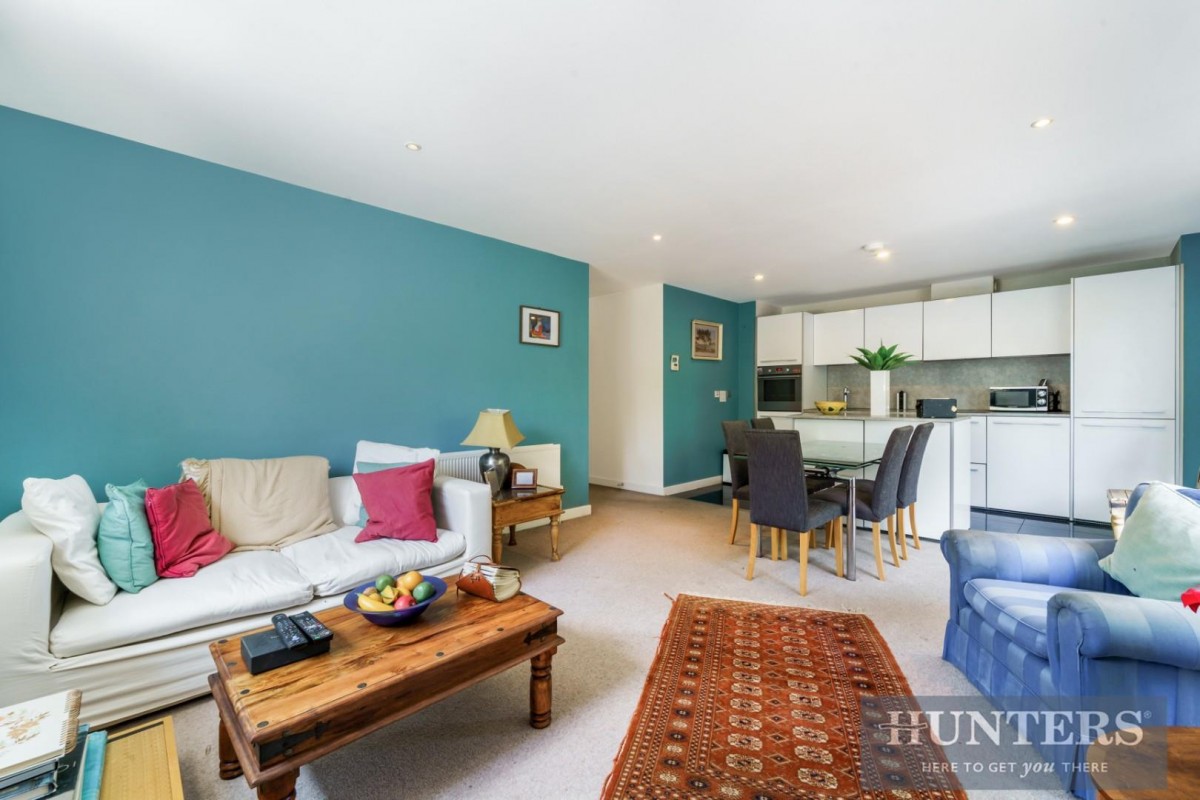 Union Lane, Isleworth