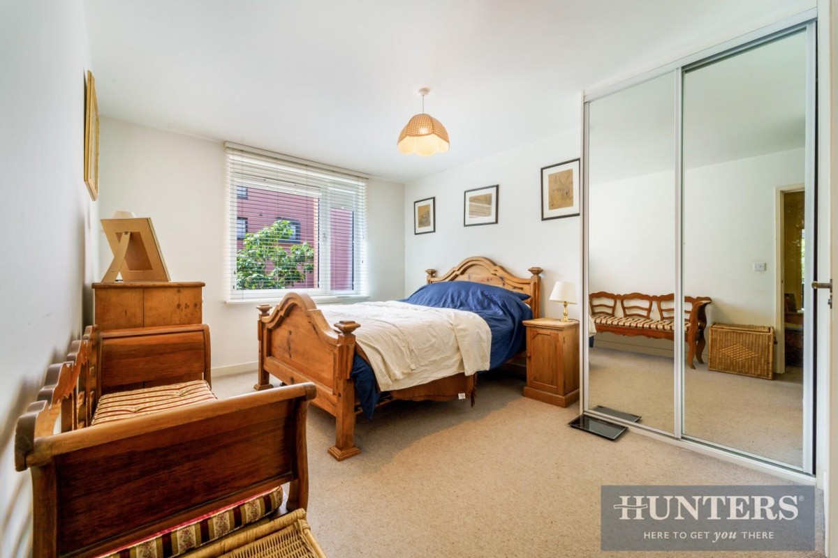 Union Lane, Isleworth