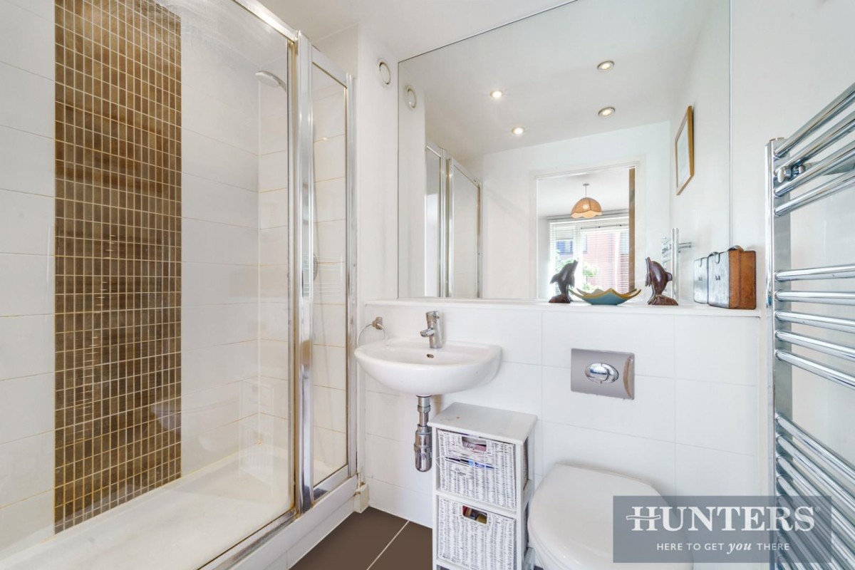 Union Lane, Isleworth