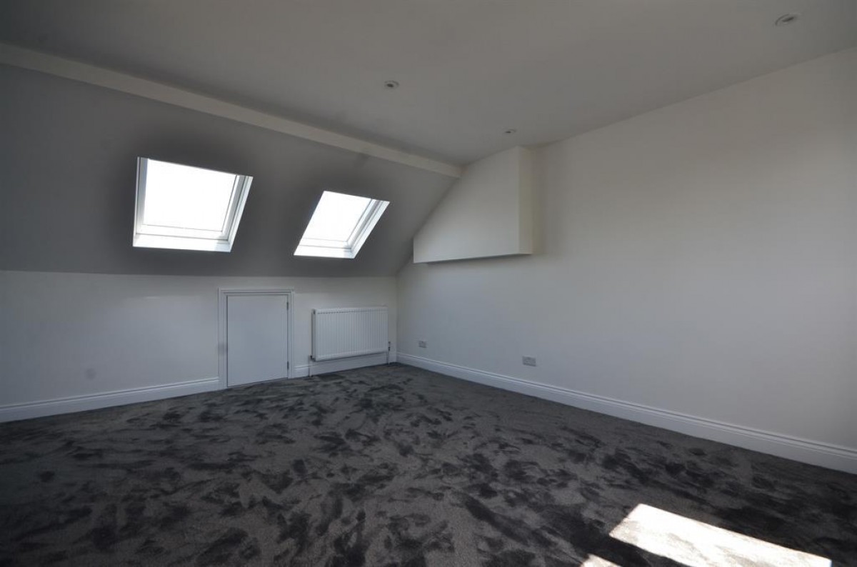 Kingsbury, Tintern Avenue, NW9 0RH
