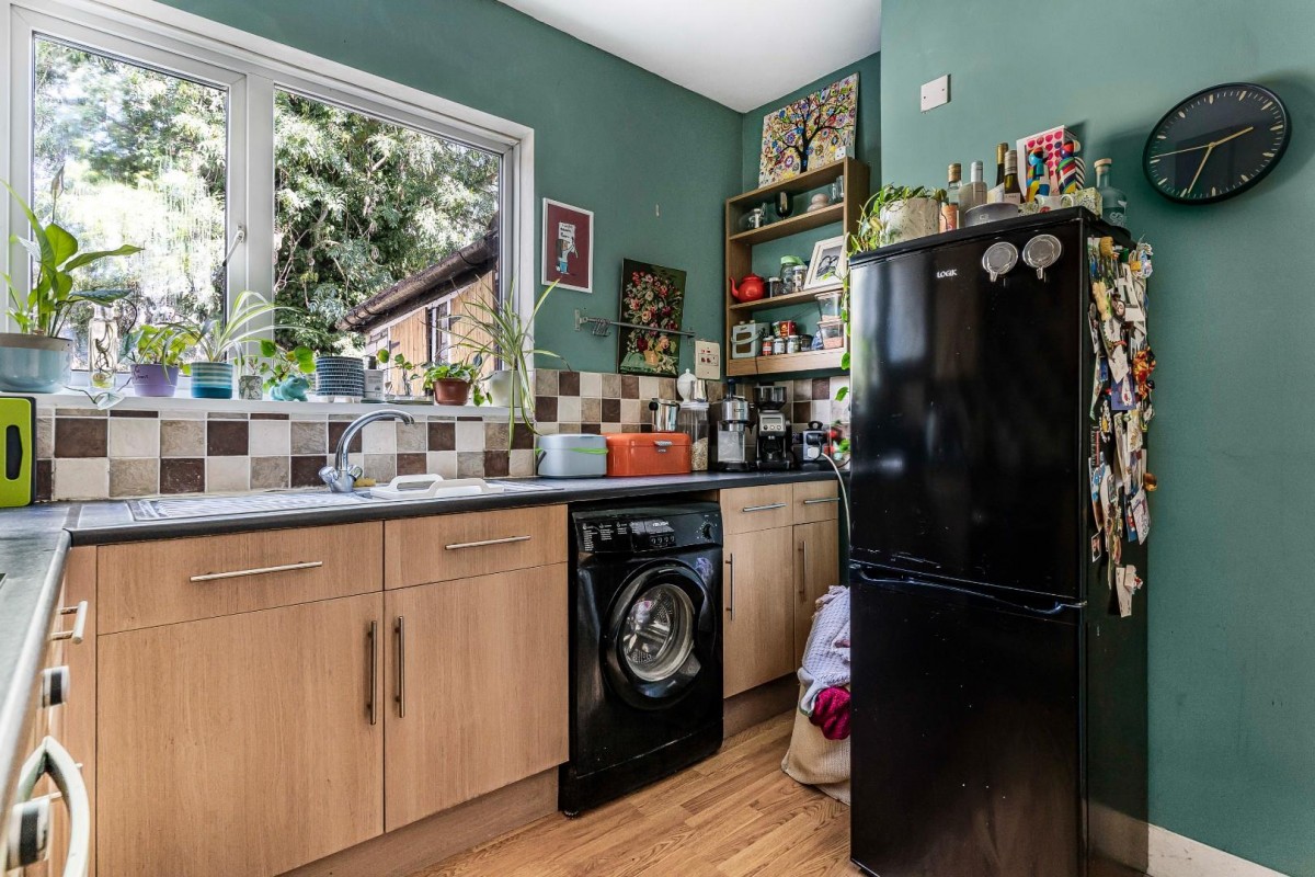 Elsinore Road, London