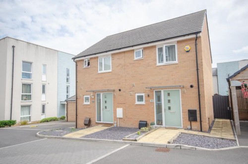 Heather Road, Emersons Green, Bristol, BS16 7NL