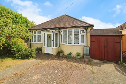Manor Close, Crayford, Barnehurst Borders