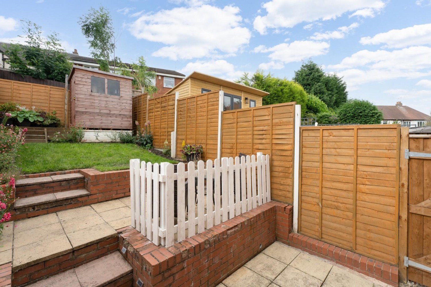 Denbigh Close, Dudley