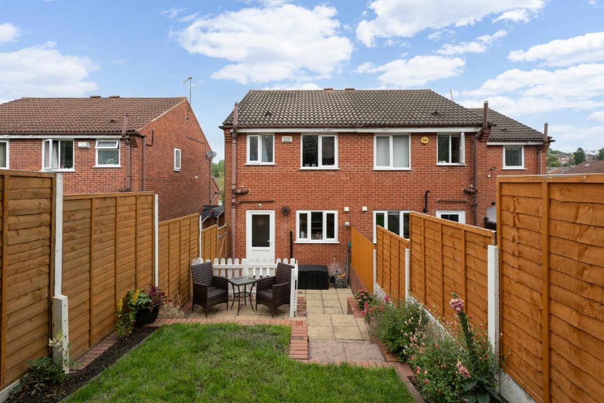 Denbigh Close, Dudley