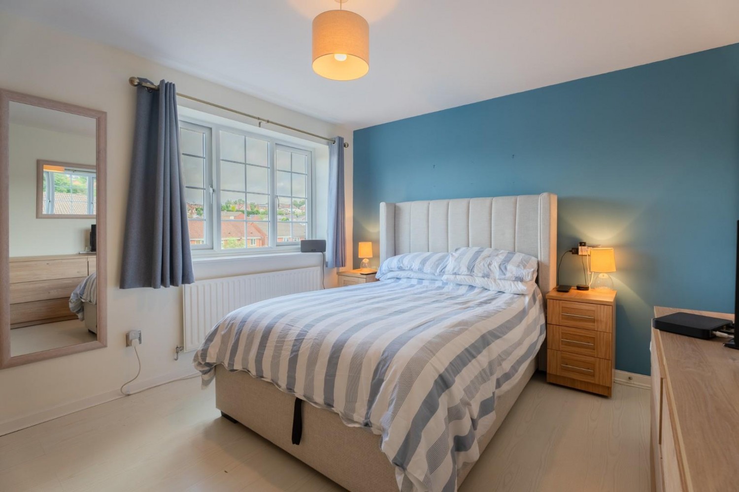 Denbigh Close, Dudley