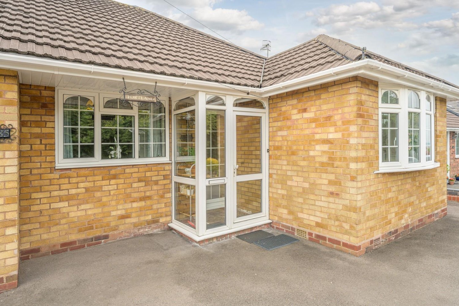 Sandyfields Road, Dudley