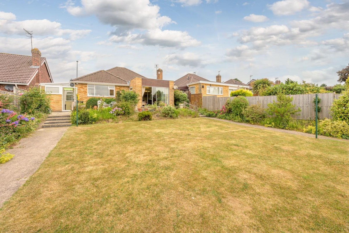 Sandyfields Road, Dudley