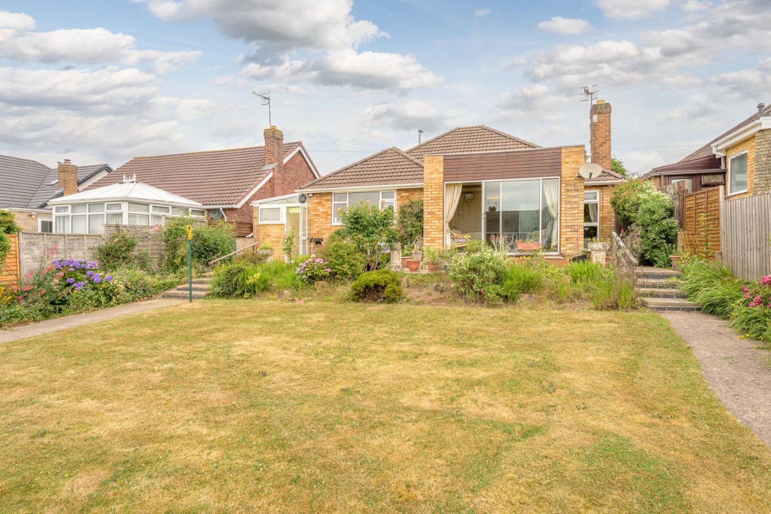 Sandyfields Road, Dudley