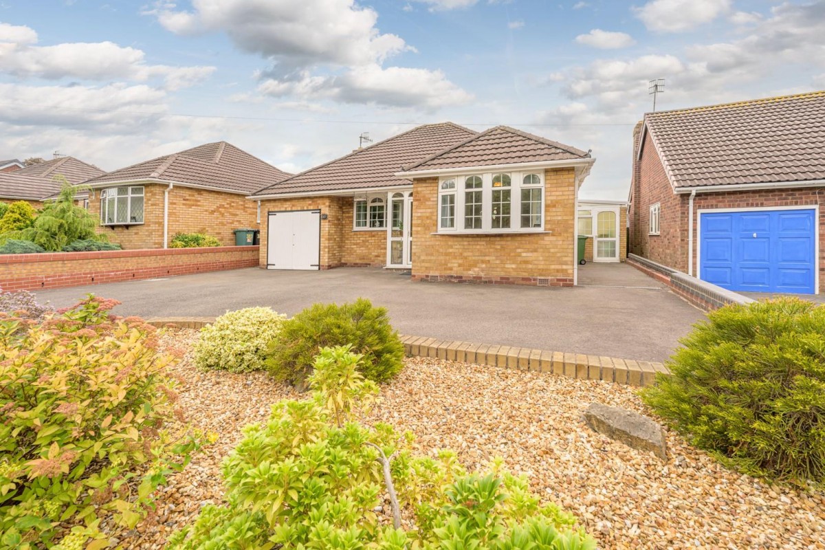 Sandyfields Road, Dudley