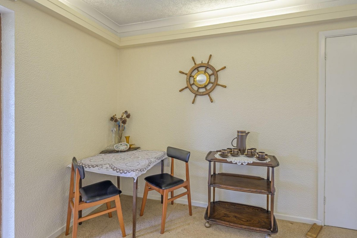 Sandyfields Road, Dudley