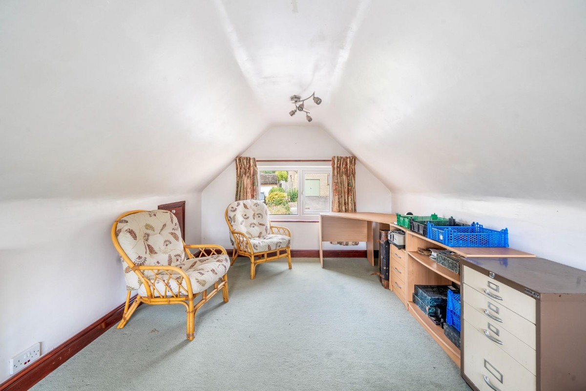 Weavers Drive, Uley, Dursley