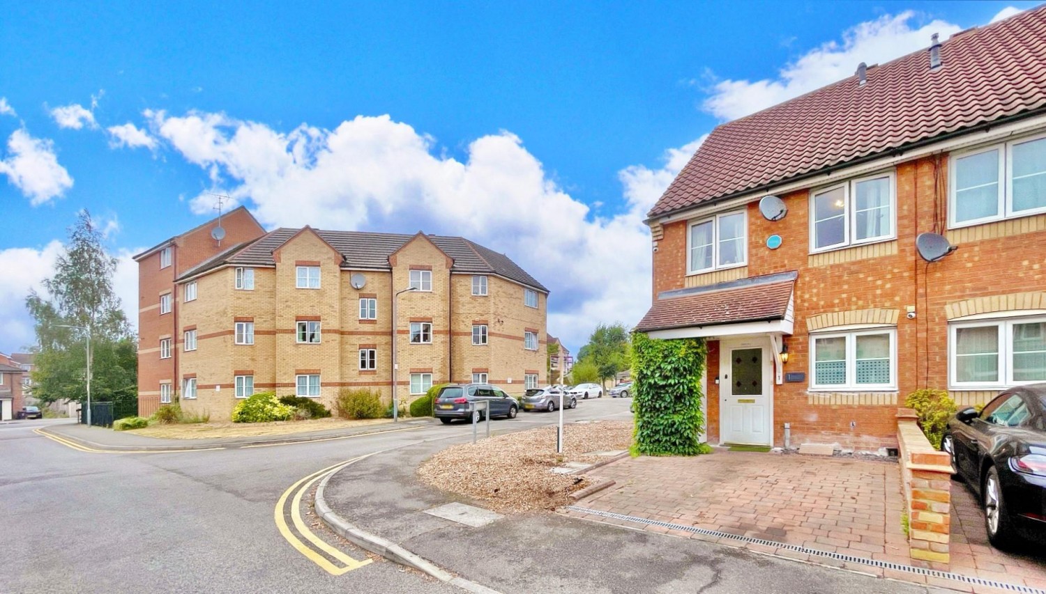 Westfield Gardens, Chadwell Heath, RM6