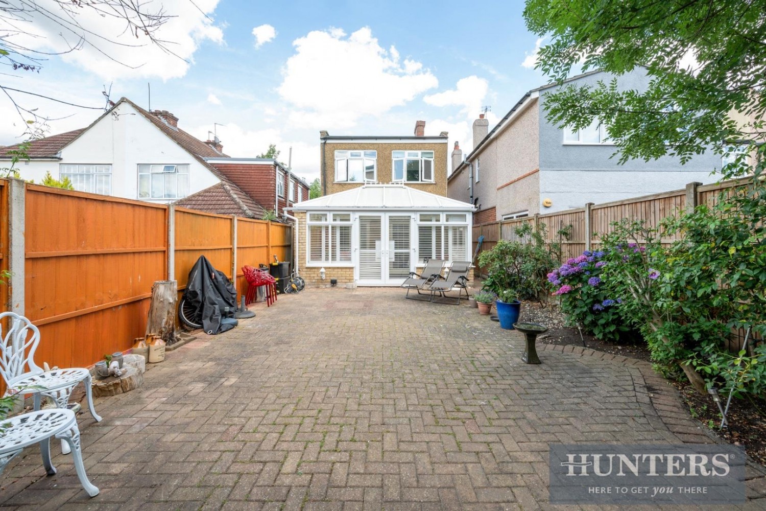 Langley Avenue, Worcester Park