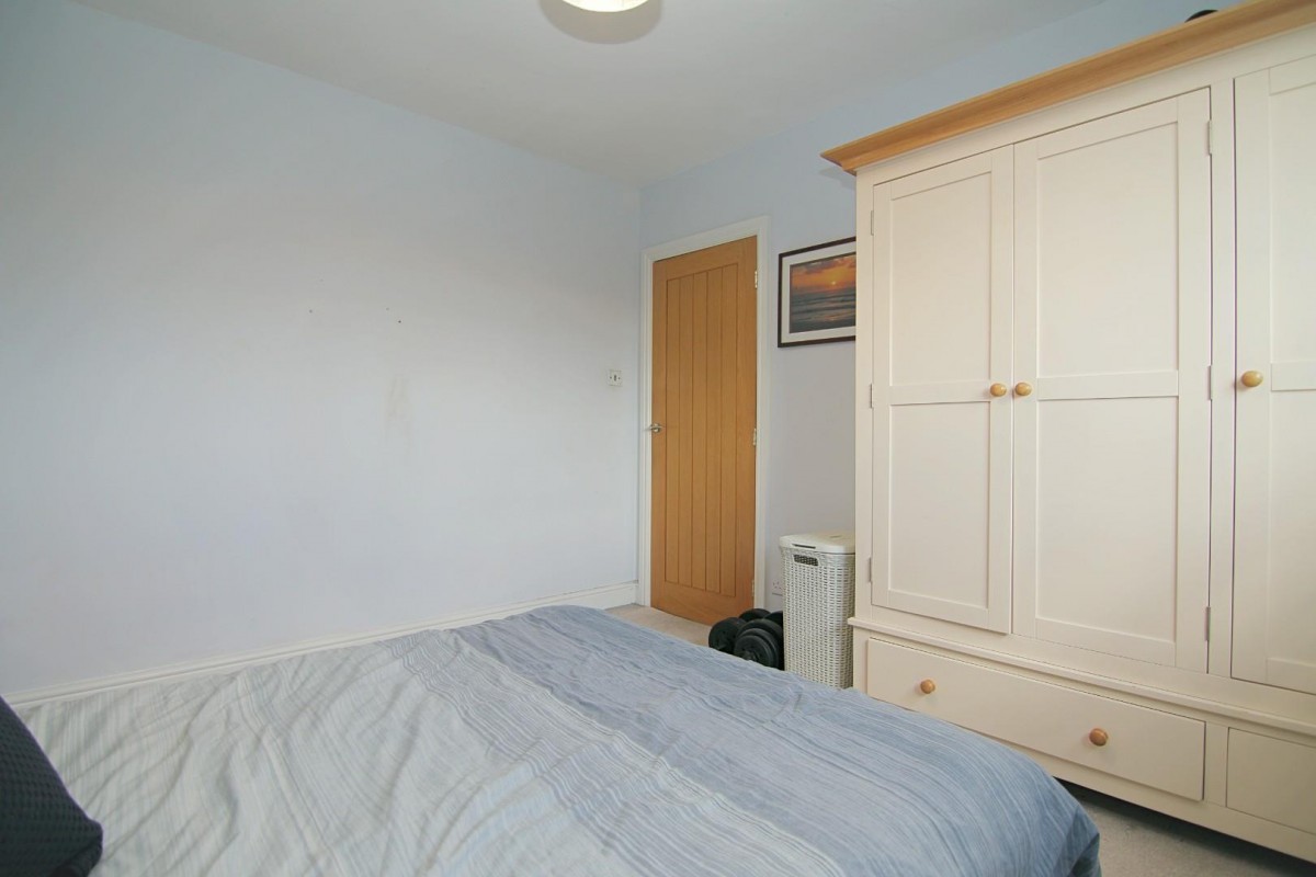Wellstone Avenue, Bramley, LS13 4EE