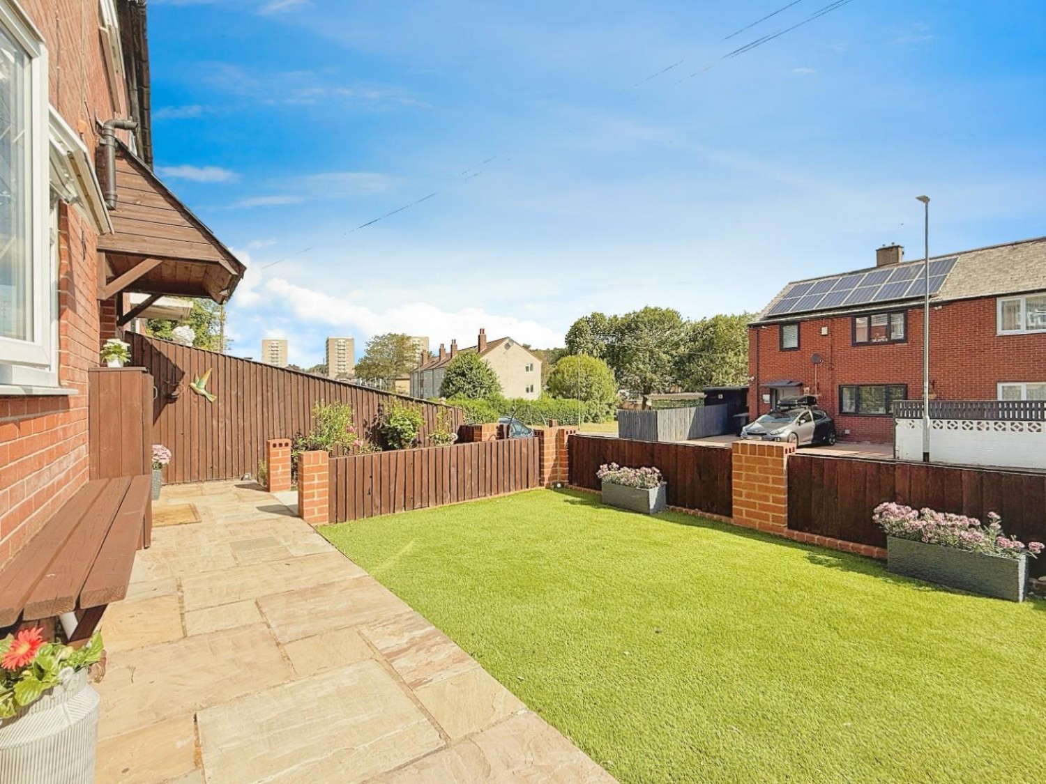 Wellstone Avenue, Bramley, LS13 4EE