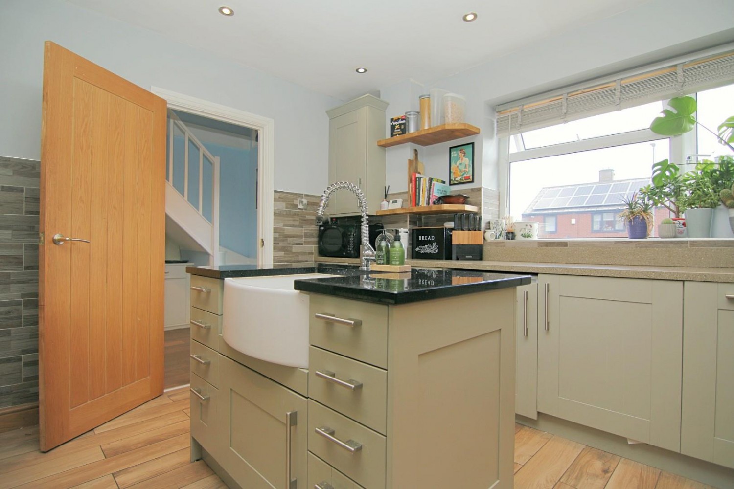 Wellstone Avenue, Bramley, LS13 4EE