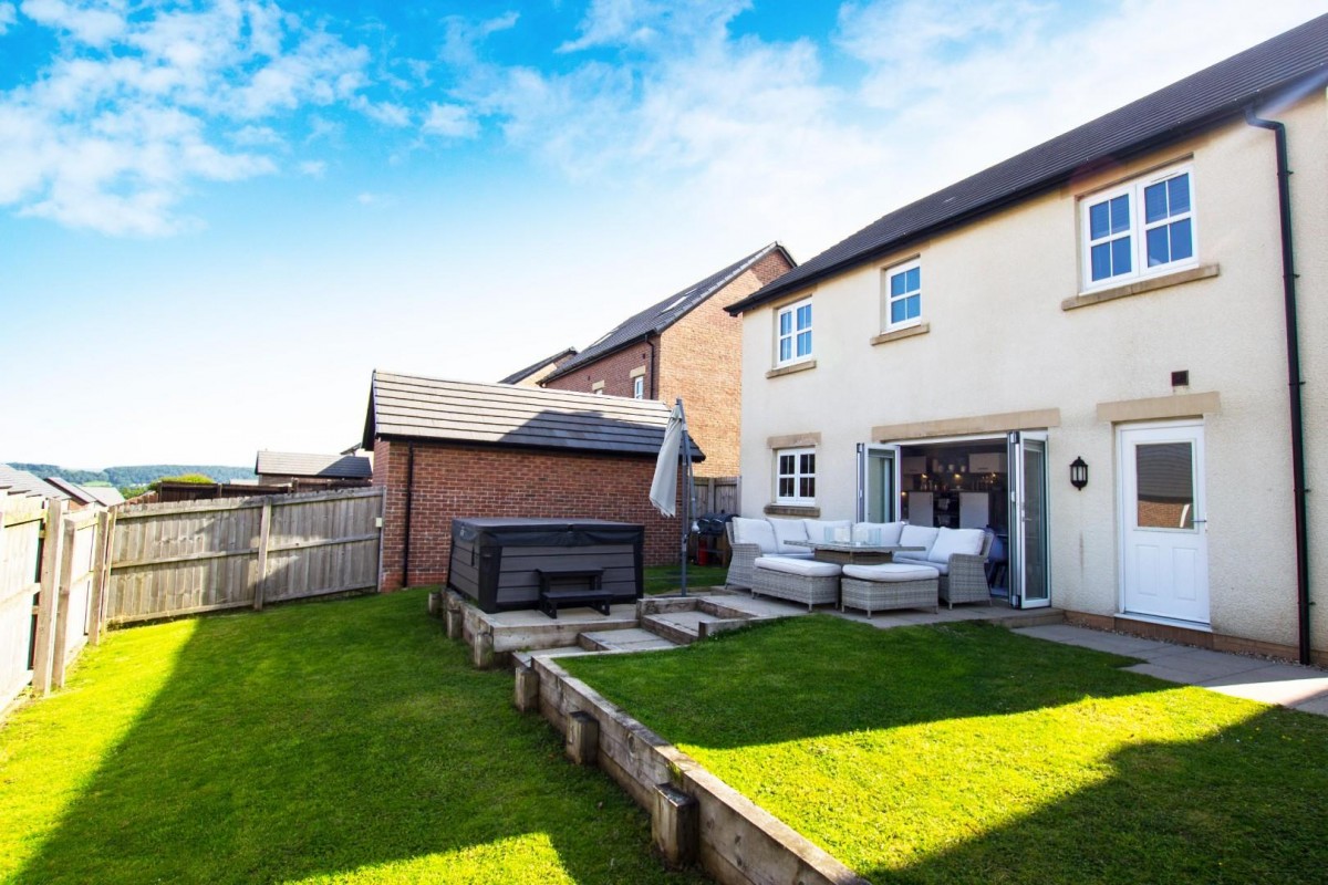 Gib Lane, Feniscowles