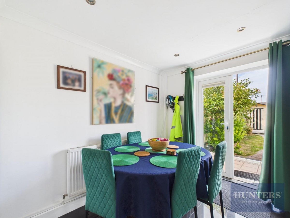 Caernarvon Road, Hatherley, Cheltenham