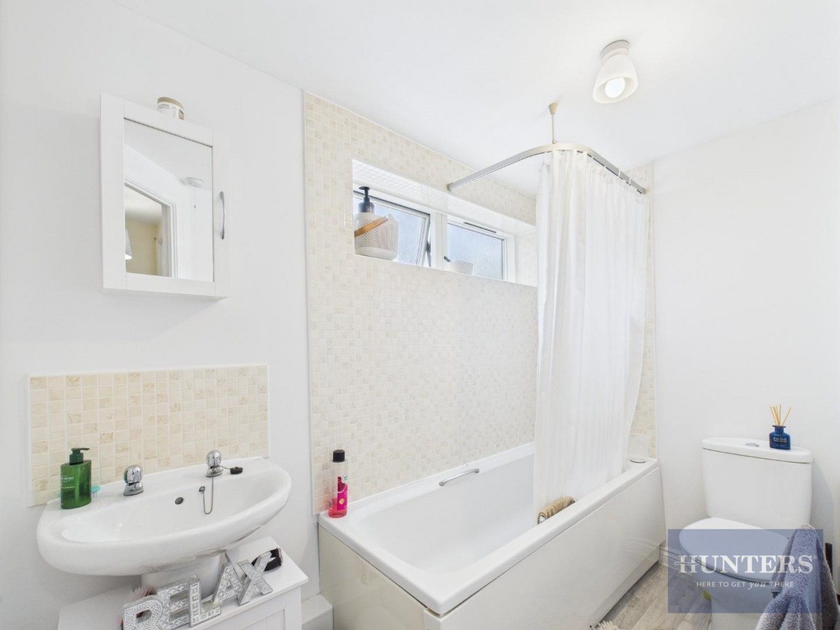 Renard Court, Sotherby Drive