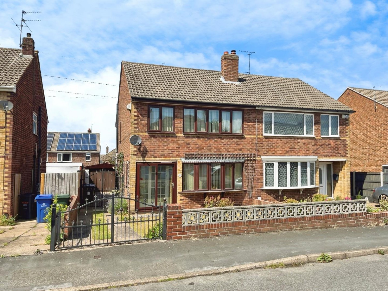 Glastonbury Gate, Doncaster