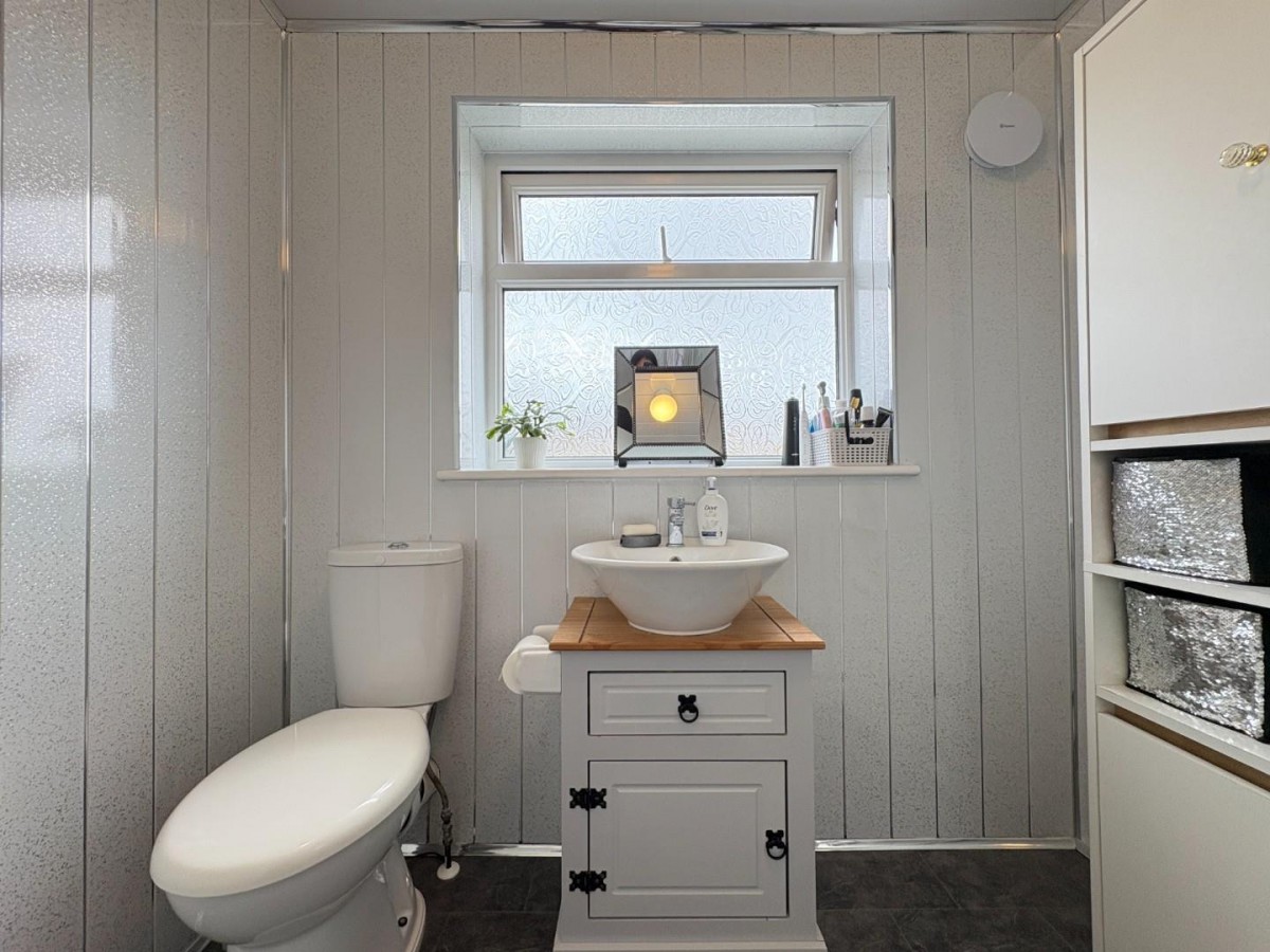 Chatsworth Terrace, Earlsheaton, Dewsbury