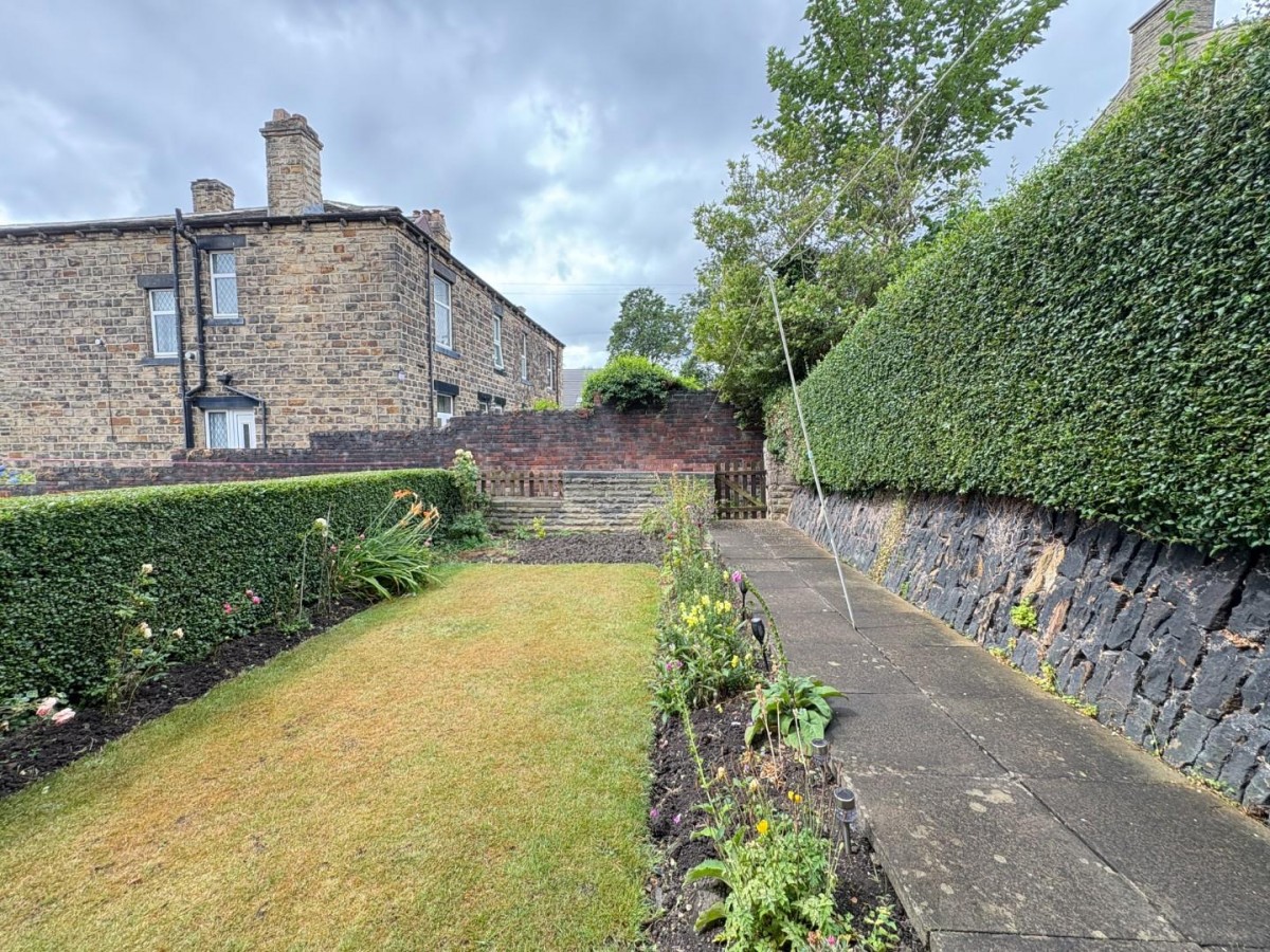 Chatsworth Terrace, Earlsheaton, Dewsbury