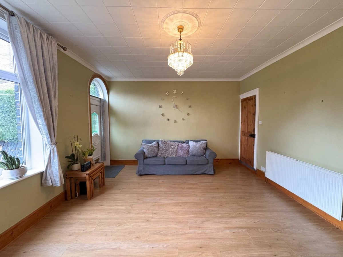 Chatsworth Terrace, Earlsheaton, Dewsbury