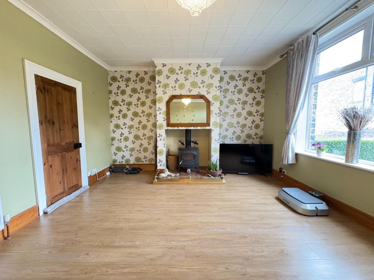 Chatsworth Terrace, Earlsheaton, Dewsbury