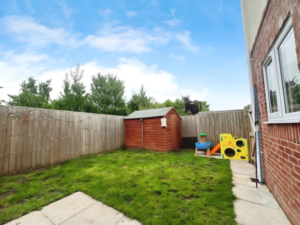 Bramblemead, Leigh, WN7 5GH