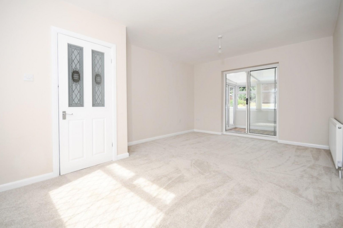 Boythorpe Road, Boythorpe, Chesterfield, S40 2NB
