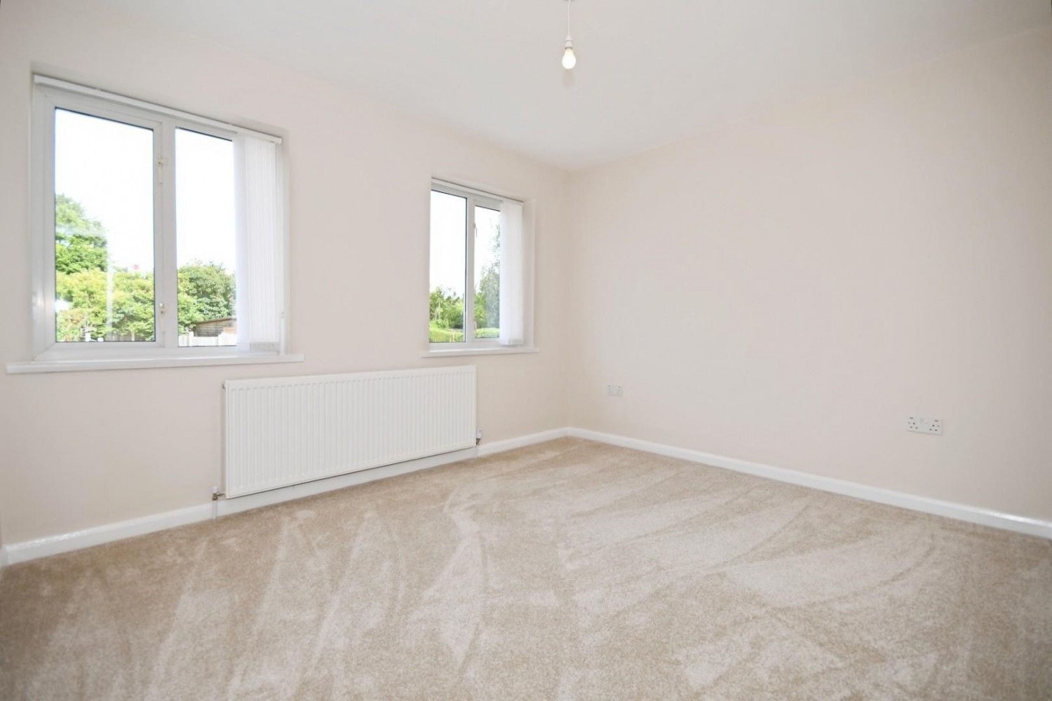 Boythorpe Road, Boythorpe, Chesterfield, S40 2NB