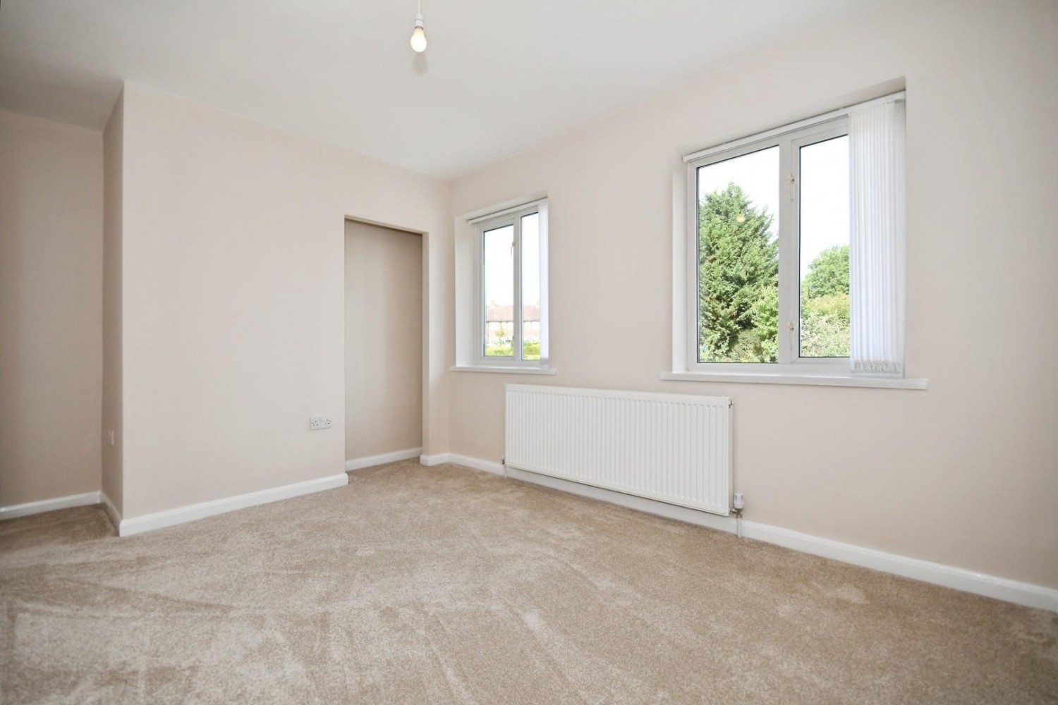 Boythorpe Road, Boythorpe, Chesterfield, S40 2NB