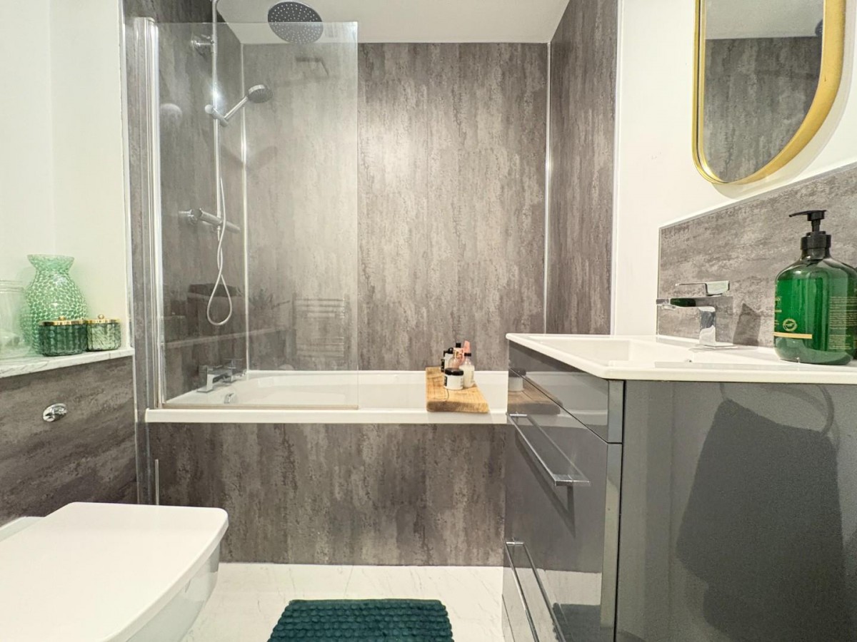 Highfield Chase, Dewsbury, West Yorkshire