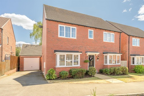 Kirkpatrick Drive, Wordsley, DY8 5TG