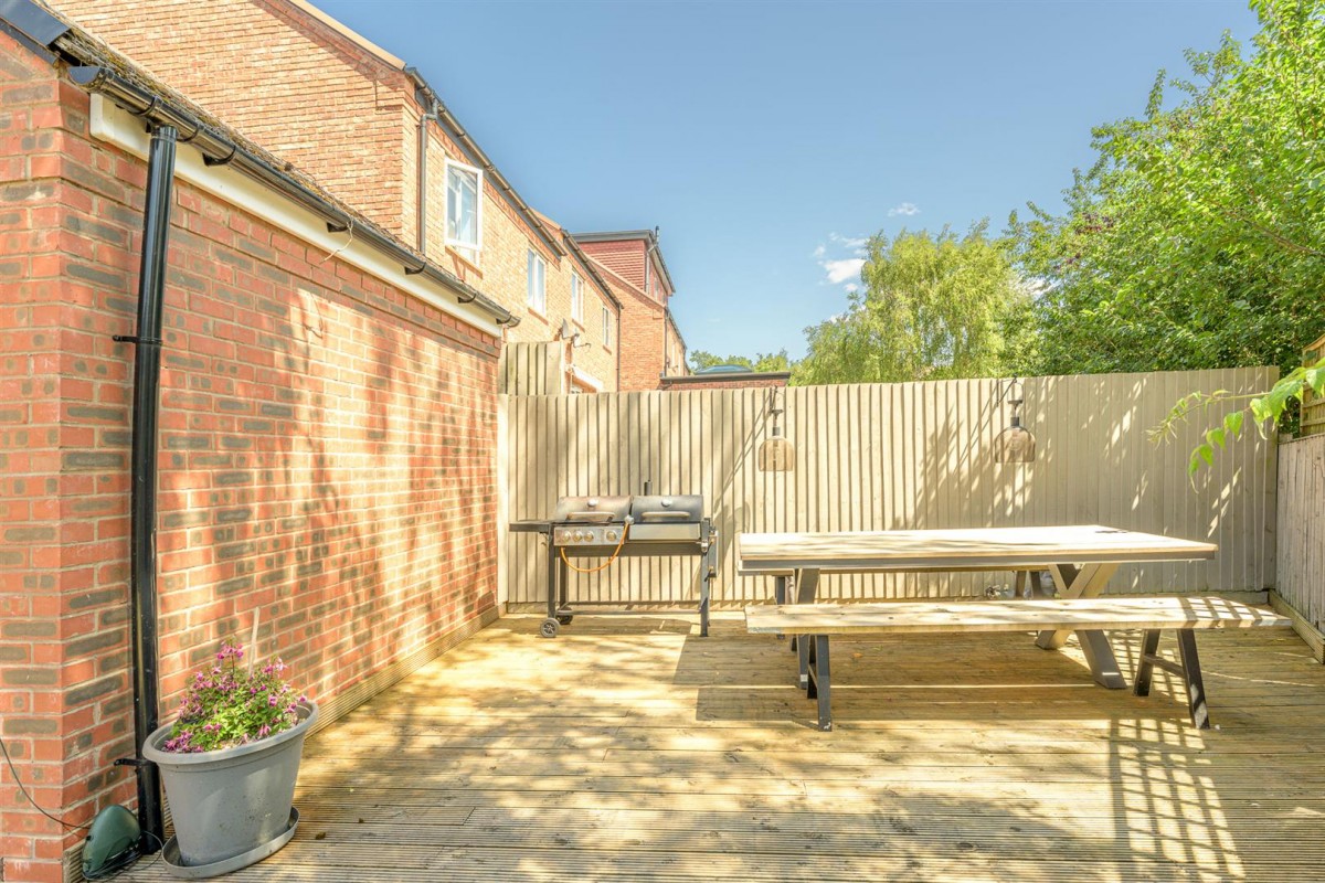 Kirkpatrick Drive, Wordsley, DY8 5TG