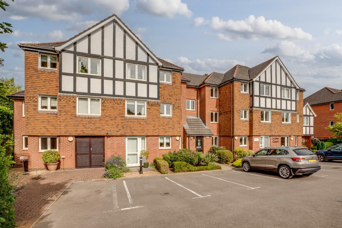 Archer Court, Chesham Road, Amersham, Buckinghamshire, HP6 5UL