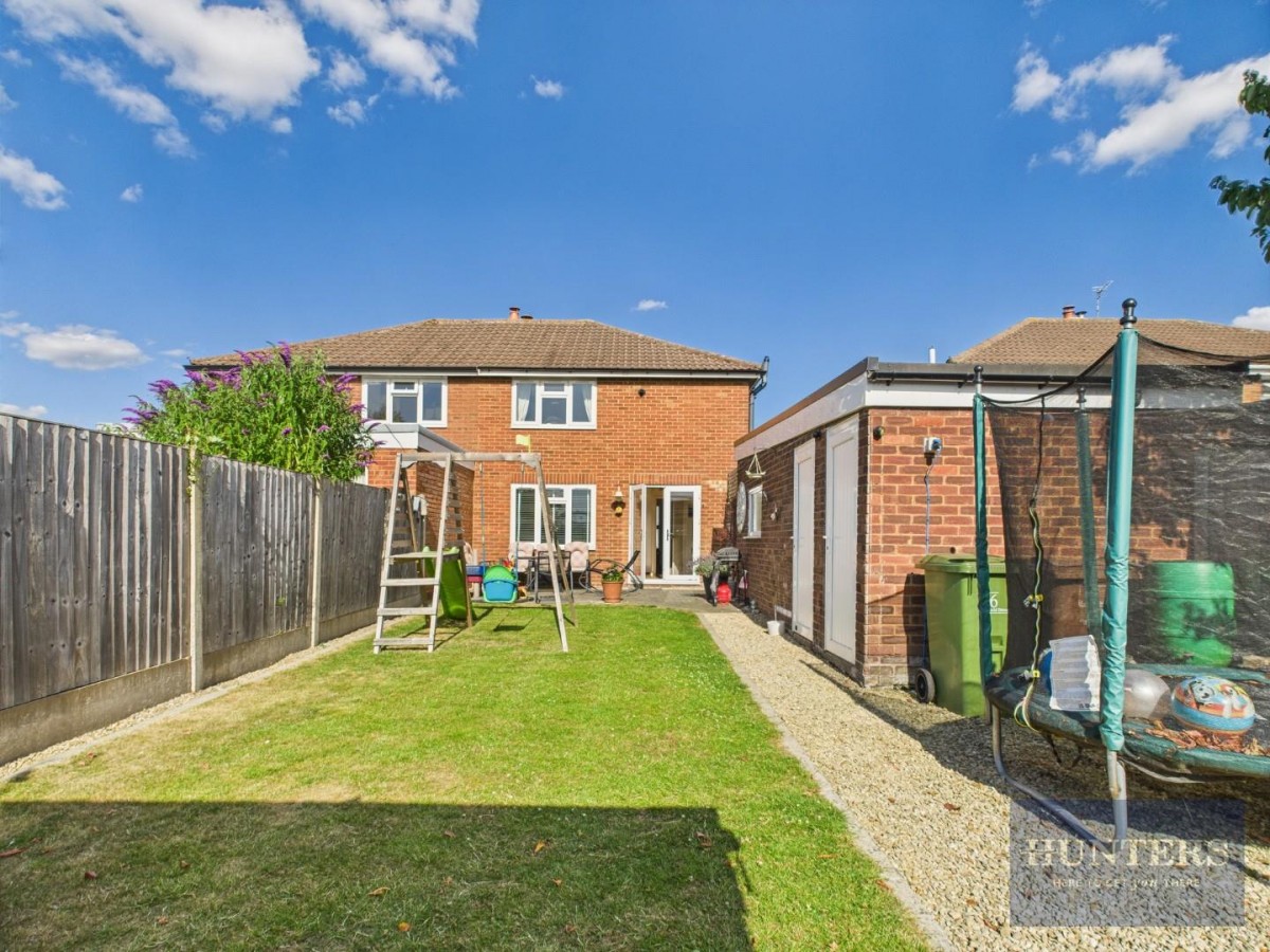 Lichfield Drive, Cheltenham