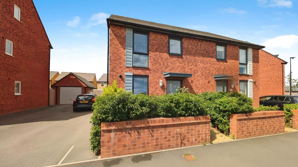 Dowsell Way, Yate, Bristol
