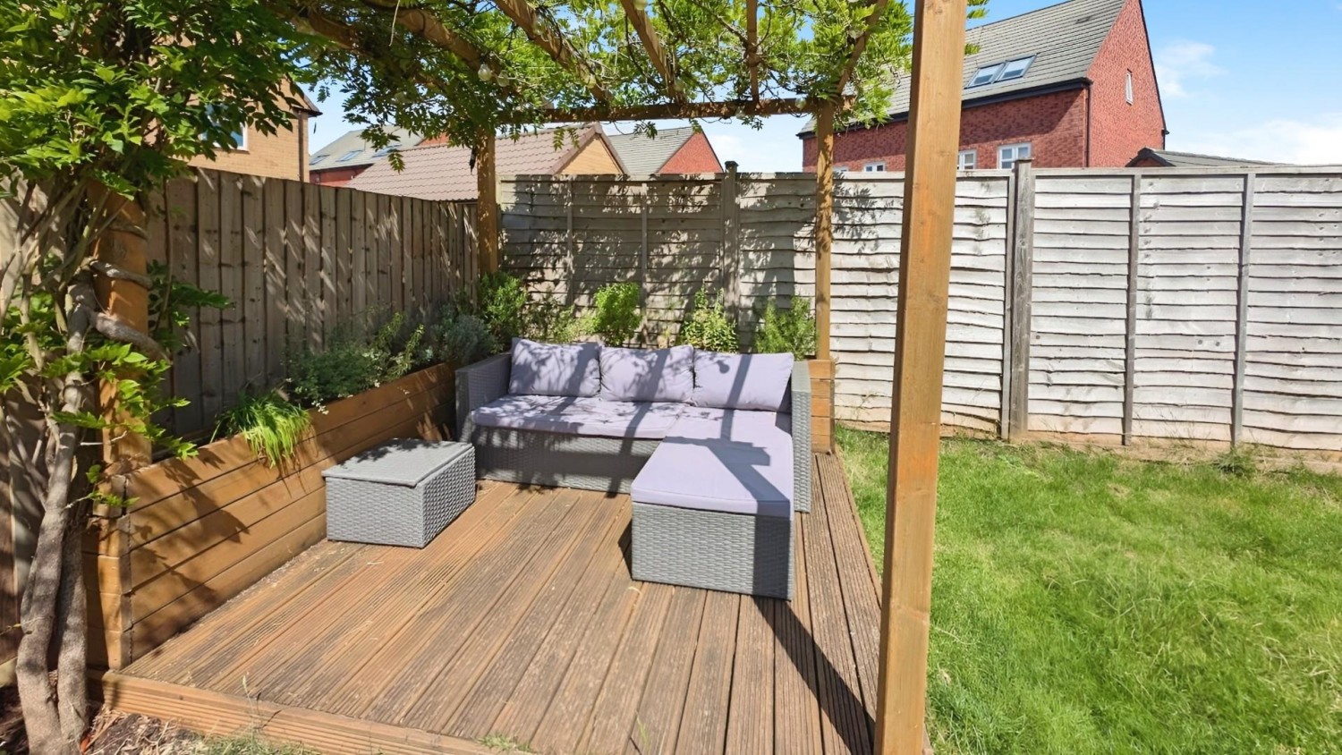 Dowsell Way, Yate, Bristol