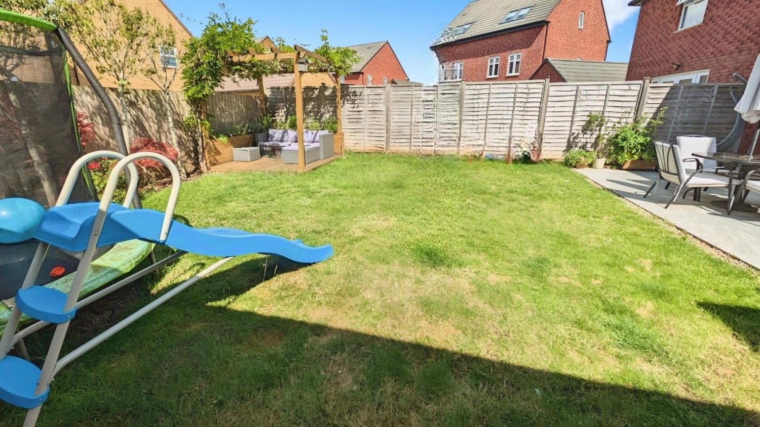 Dowsell Way, Yate, Bristol