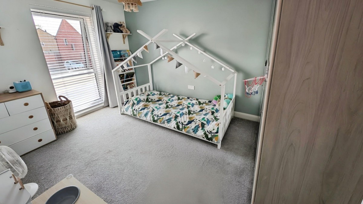 Dowsell Way, Yate, Bristol