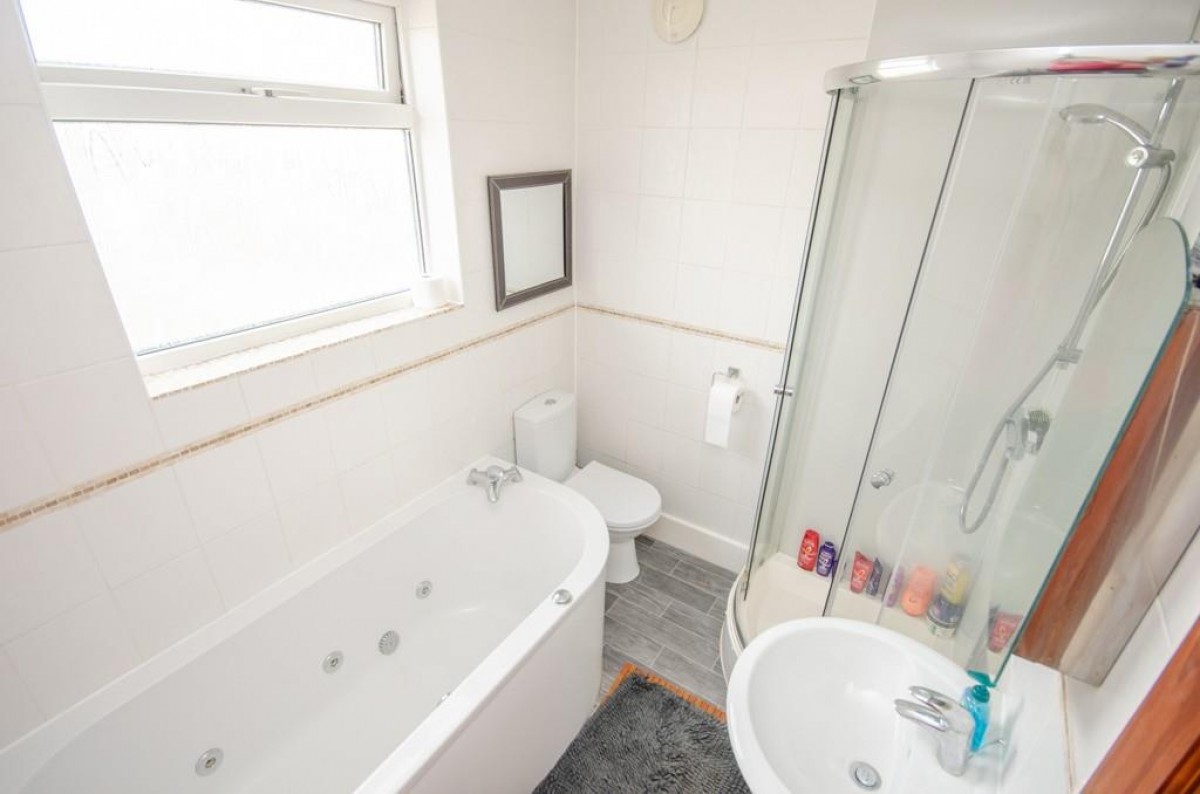 Springfield Avenue, Mangotsfield, Bristol, BS16 9BL